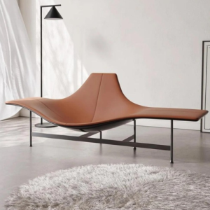 CHAISE LOUNGES